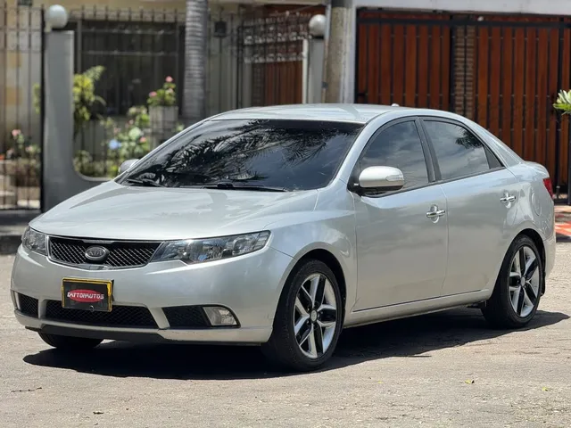 Kia Cerato Forte 2010