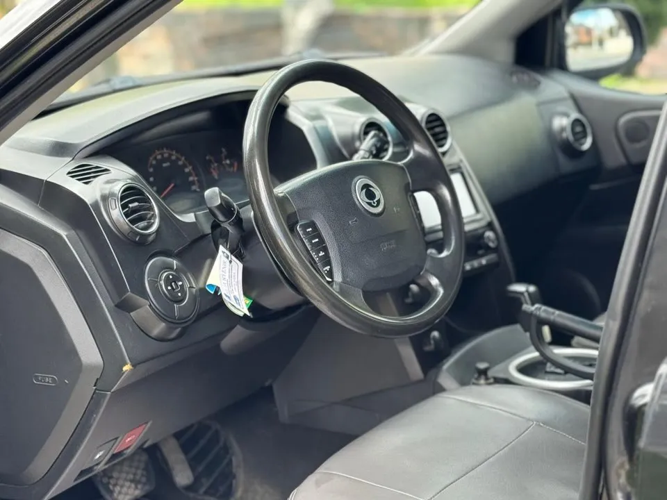 SsangYong Action 2008 — foto 5