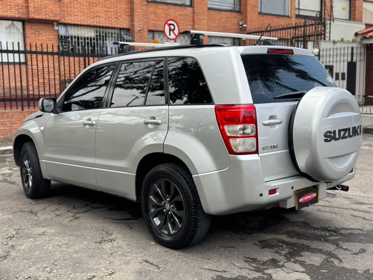 Suzuki Vitara 2014 AT — foto 5