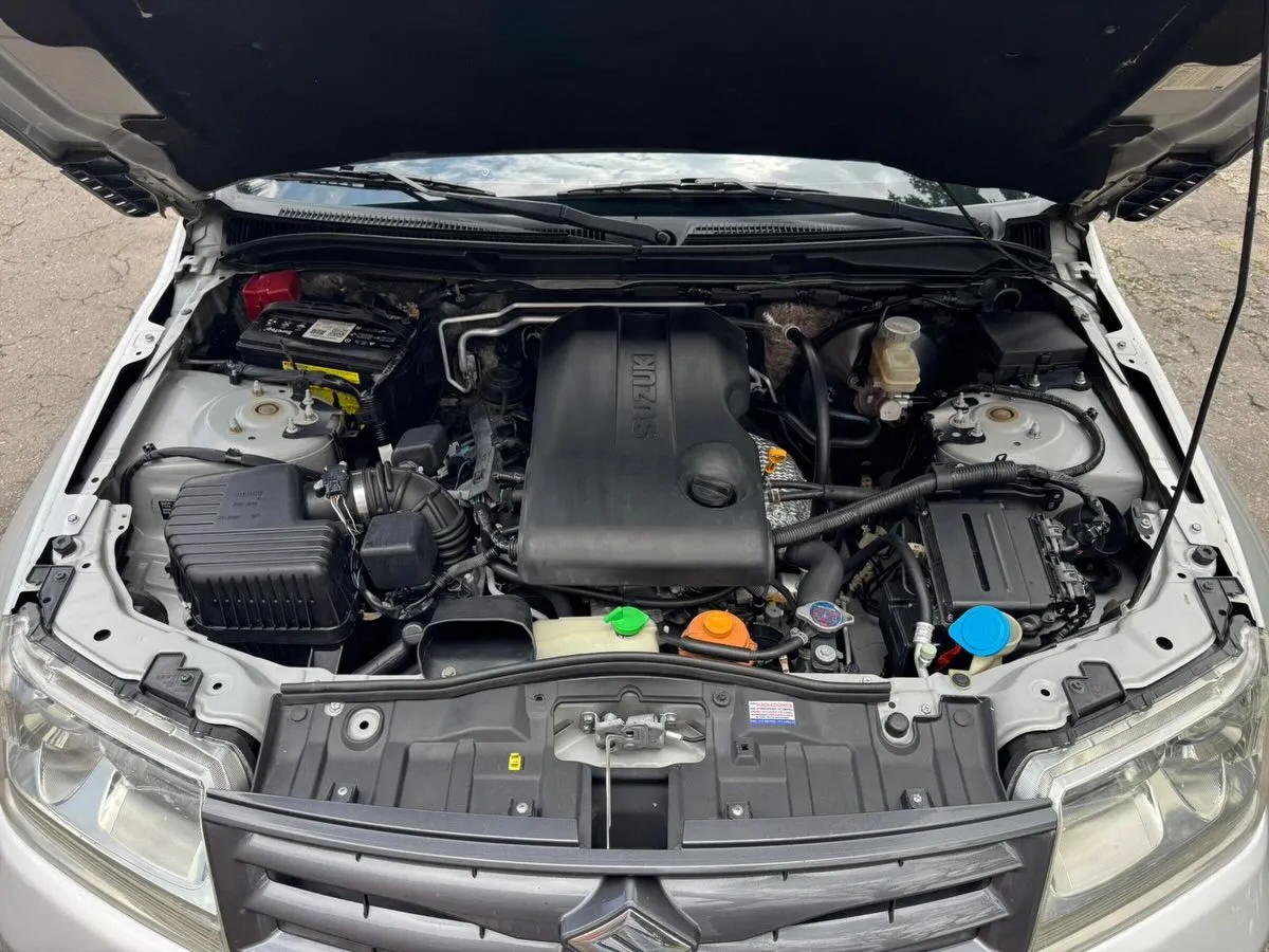 Suzuki Vitara 2014 AT — foto 8