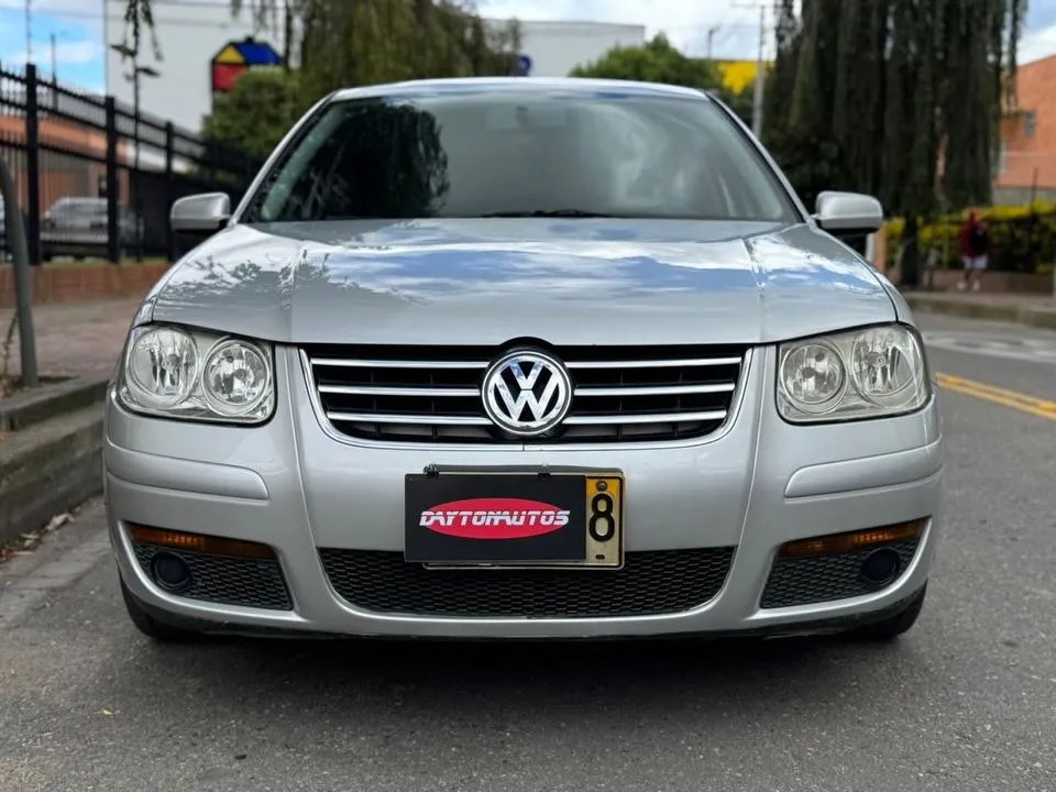 Volkswagen Jetta Europa 2013 — foto 2