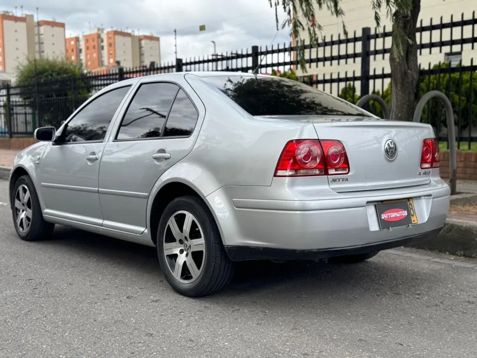 Volkswagen Jetta Europa 2013 — foto 6